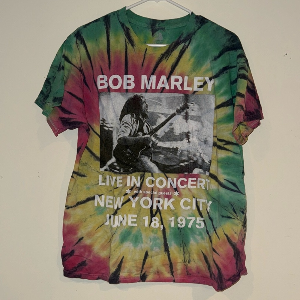 Bob Marley tye-dye tshirt. Size Large. Worn a couple times.